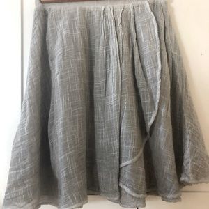 Anthropologie (Tina Jo) gray skirt size small